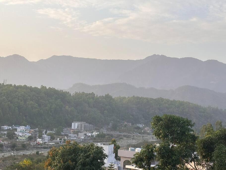Cosmic Homes #River#Forest Dehradun Exteriör bild