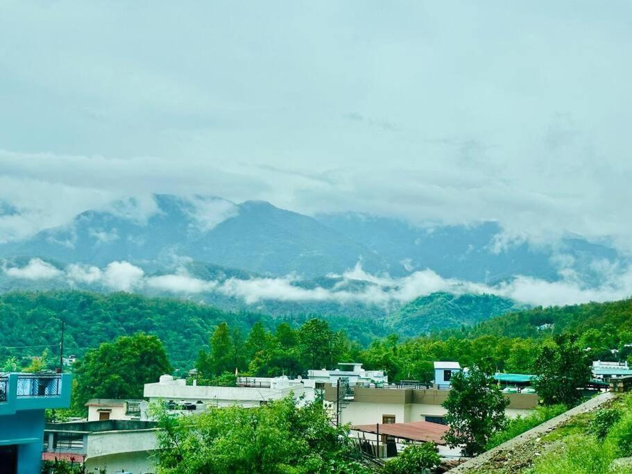 Cosmic Homes #River#Forest Dehradun Exteriör bild