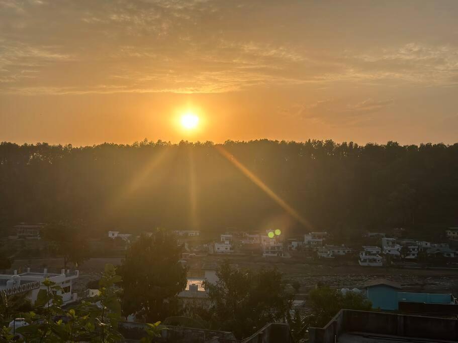 Cosmic Homes #River#Forest Dehradun Exteriör bild